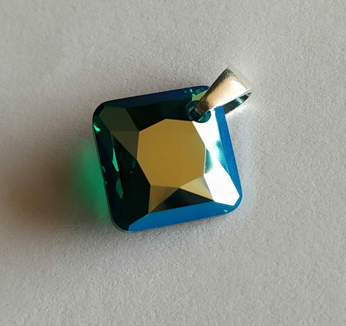 Colgante Princess Cut Emerald Shimer - Imagen 2