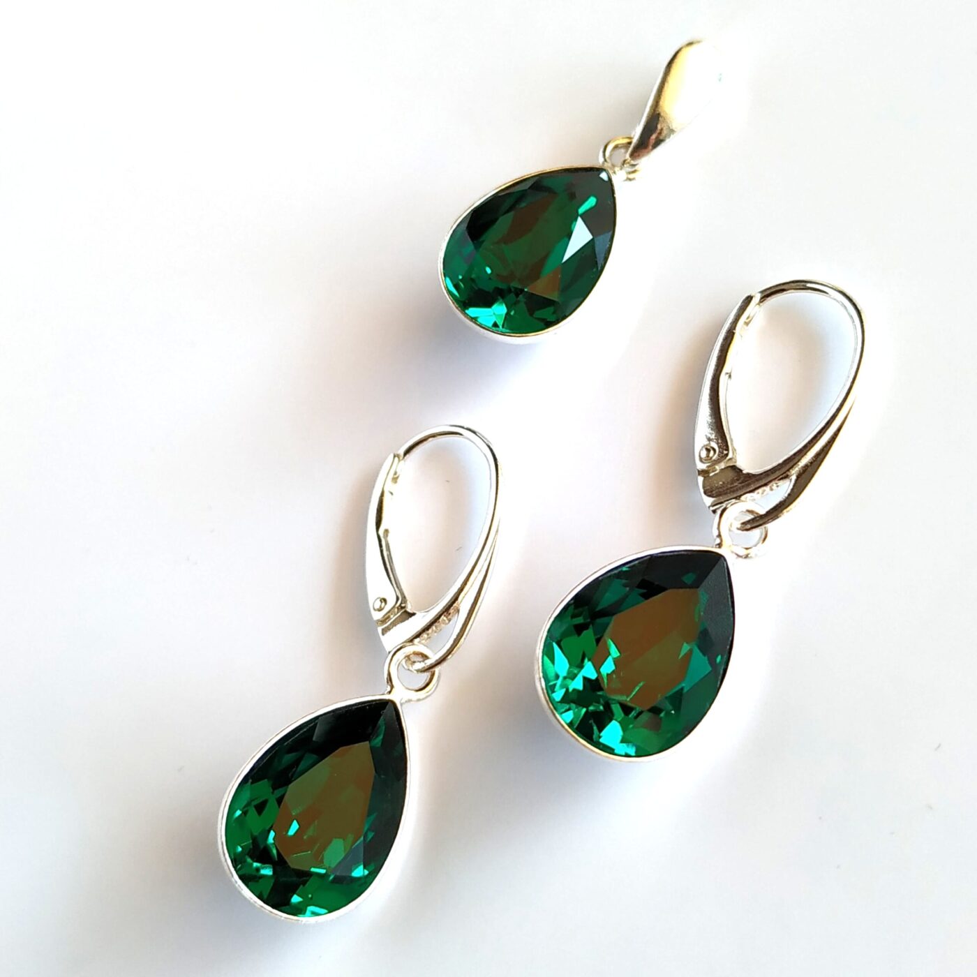 Conjunto Pear Emerald