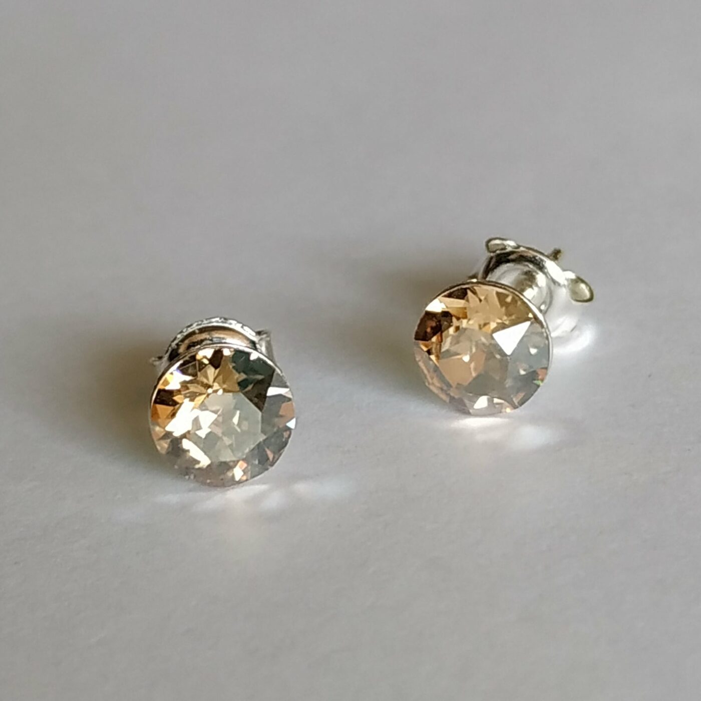 Pendientes Xirius Chaton SS29 Golden Shadow - Imagen 3