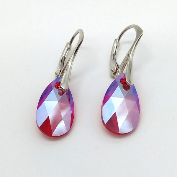 Pendientes Lagrima Light Siam Shimmer 16