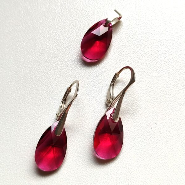 Conjunto Lagrima Ruby 16