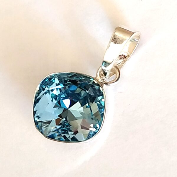 Colgante Cuadrado Aquamarine