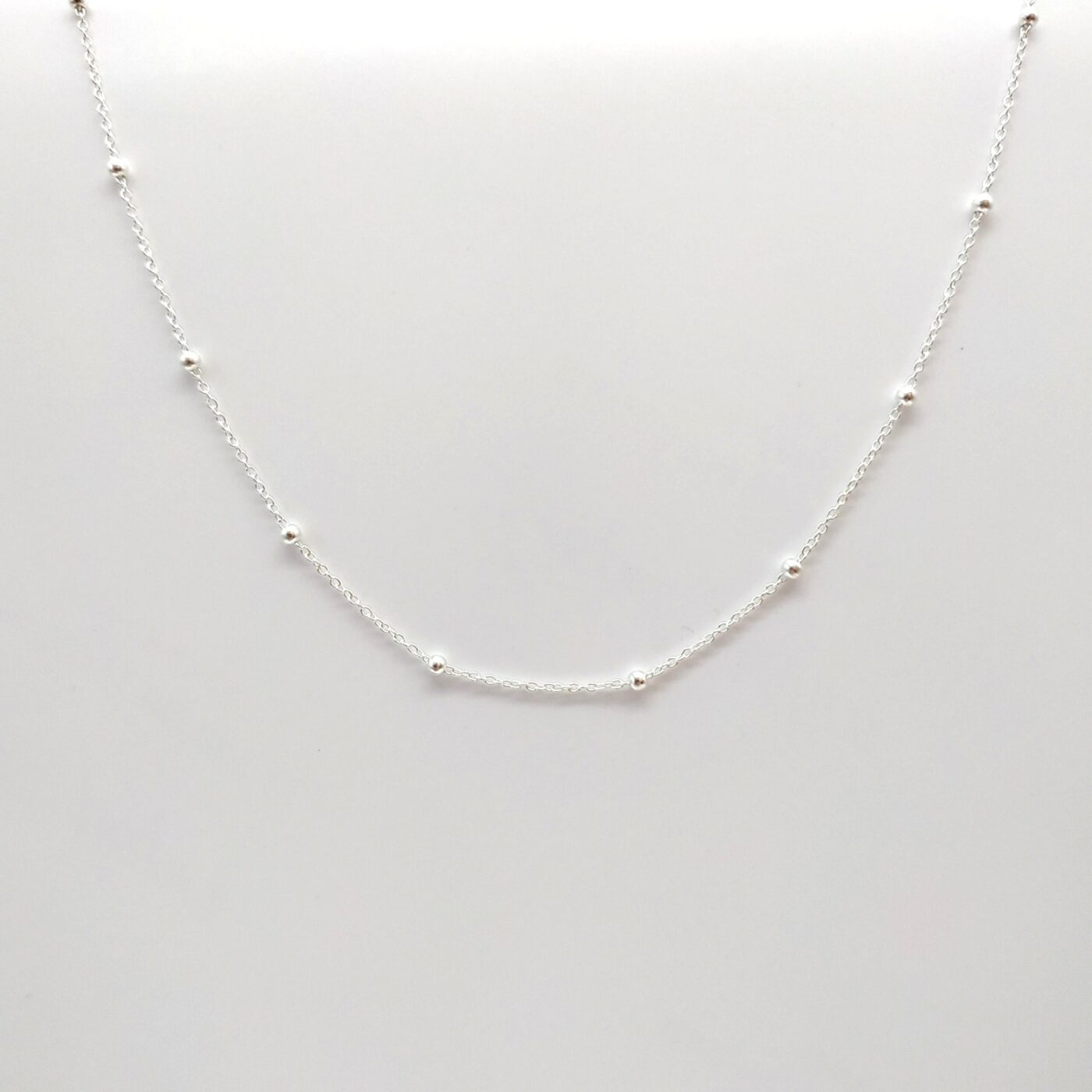 Gargantilla de Plata con Bolas Intercaladas, 45 cm cadena
